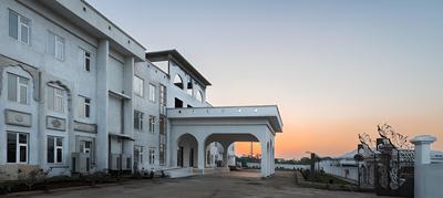 MAHARAJA AGRASEN PALACE - PURE VEGETARIAN