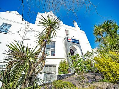 The Sherwood Palm Hotel, Torquay Beach