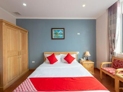 OYO 417 Truong Son Hotel