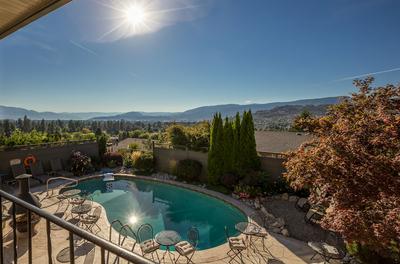 A Vista Villa Couples Retreat