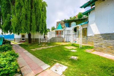 Fabhotel Prime The Himalayan View Resort