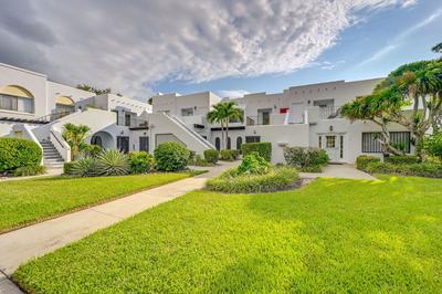 Lovely Naples Vacation Rental w/ Shared Pools!