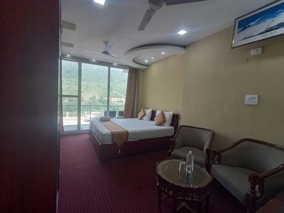 Diamond Vaishali