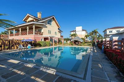 Ovemar Resort Hotel Near Vigan