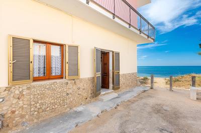 3533 Il Giglio Azzurro by Barbarhouse