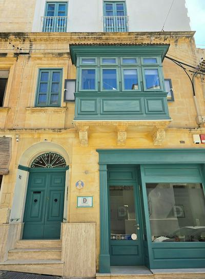 D Townhouse Boutique Suites