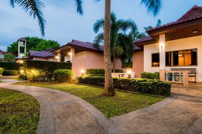 Tananza Resort and Homestay Phuket