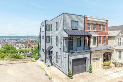 Luxury Mt. Adams Retreat Apt 1