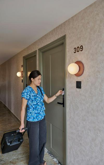 Minimalist - The Varanasi Edit