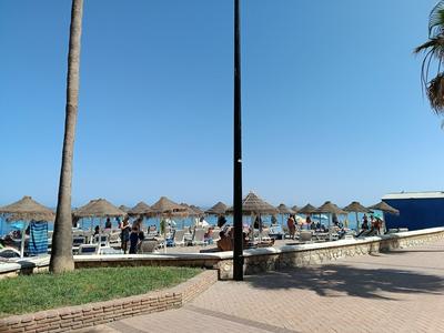 Amazing & Renovated 2-bedroom Flat in Fuengirola