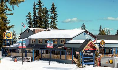 The Bulldog Hotel Silver Star