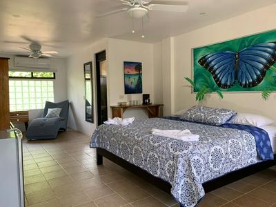 La Sirena Playa Jaco Hotel