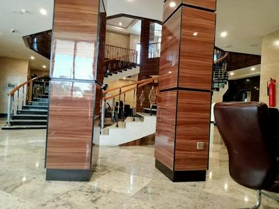 Rento Hotel and Suites