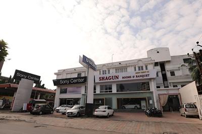 HOTEL SHAGUN ROOMS & BANQUET Surat