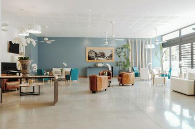 Le Saint Pierre Hotel