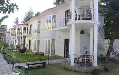 Corbett Treff Hotel