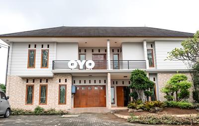 OYO 2912 Graha Minda Syariah