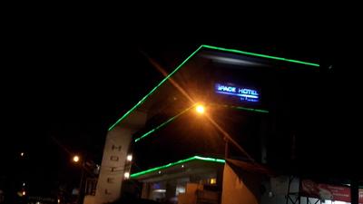 Space Hotel by Papaho