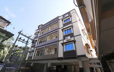 OYO 12447 Flagship Uzan Bazar