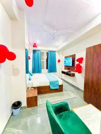 Hotel Aana Inn Prime