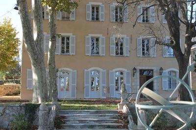 Chateau des Salles