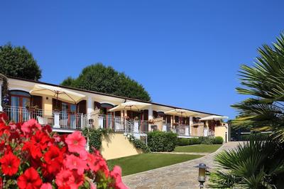 M2 - Onda in Massa Lubrense