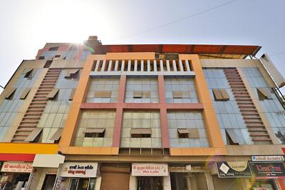 OYO 35809 Hotel Sheetal