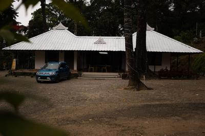 Seven Springs Plantation Resort