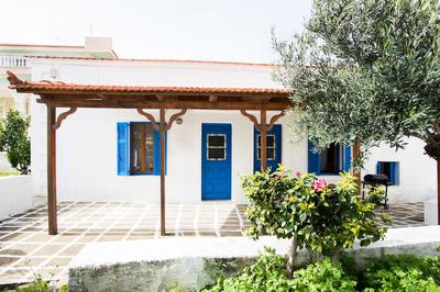 Damatria Family Cottage