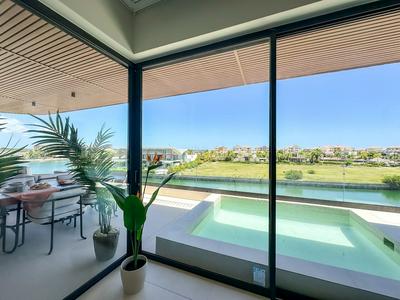 Marina Garden 2 Bedroom Apartment With Picuzzi