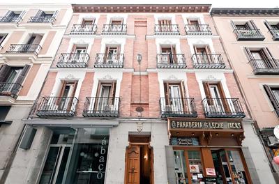 Hostal Las Cortes