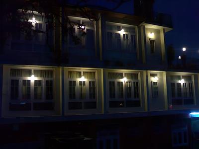 Goroomgo Deluxe Ankur Lake View Nainital