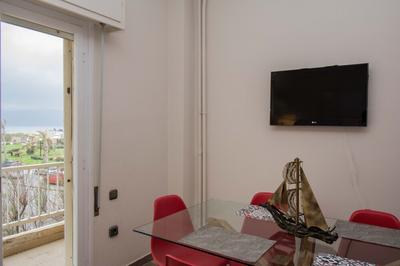 Sea View City Apartment