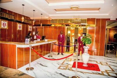 Villa Hilton  Hotels and Apartments