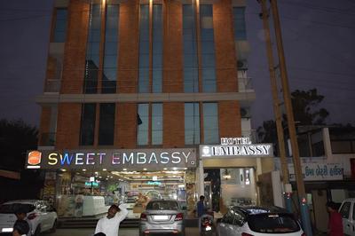 Hotel Embassy