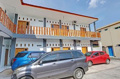 SPOT ON 90577 Griya Afifah Syariah