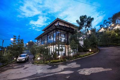 Miracle Signature Hills