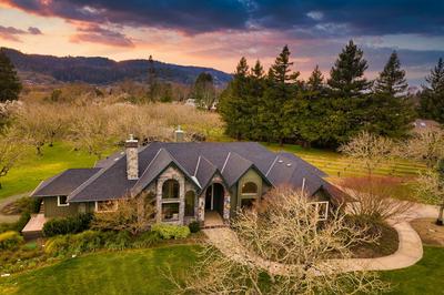 Wellington by Avantstay Secluded Wine Country Estate w Gorgeous Mtn Views