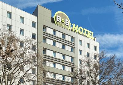 B&B HOTEL Paris Porte de la Villette