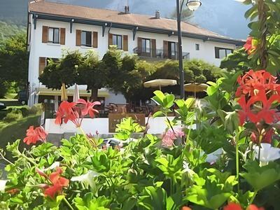 Les Acacias Bellevue