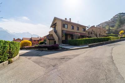 Marigold Apartment by Wonderful Italy