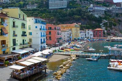 Leucosia in Sorrento