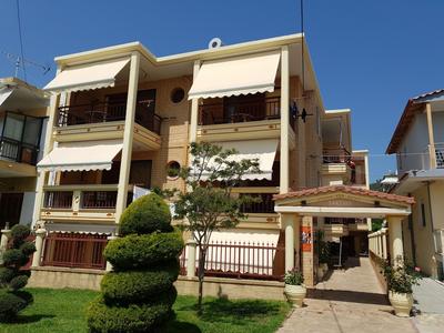 House Sartios