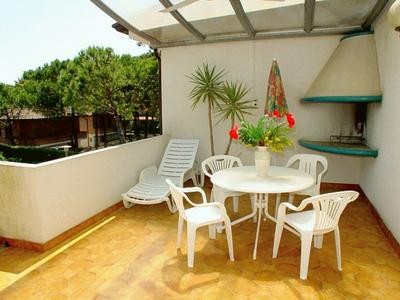 Three Room Flat With Wi-fi and Private Parking Space 100mt From Lignano Beach