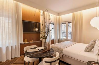 LUMERA STAY - Brera