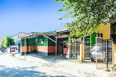 SPOT ON 91227 Al Bayt Syariah Guest House