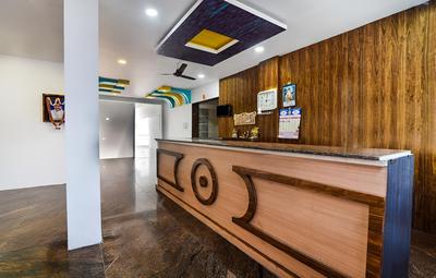 OYO 30545 Hotel Jeevan Park