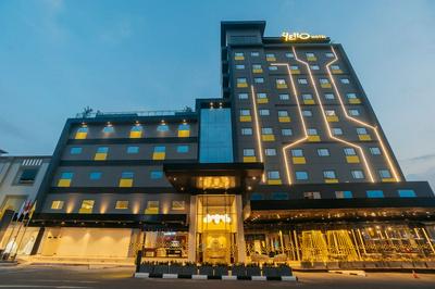 Yello Hotel Harbour Bay Batam