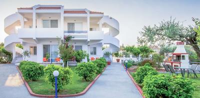 Villa Maroula
