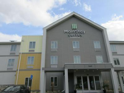 MainStay Suites Chesapeake - Greenbrier